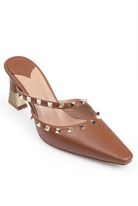 Capone Mid Metalic Heel Spike Detail Close Toe Women Tan Sandals